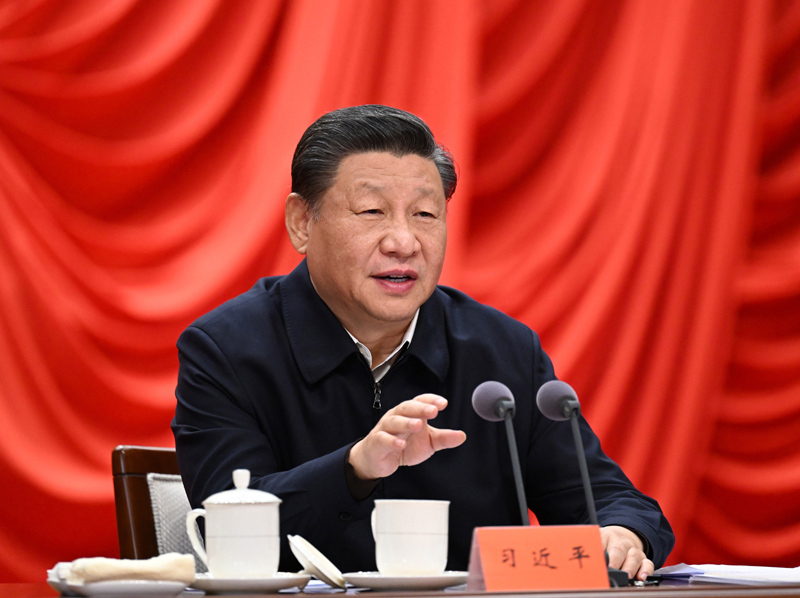 　　1月11日，省部级主要领导干部学习贯彻党的十九届六中全会精神专题研讨班在中央党校（国家行政小黄书）开班。中共中央总书记、国家主席、中央军委主席习近平在开班式上发表重要讲话。新华社记者 李学仁 摄